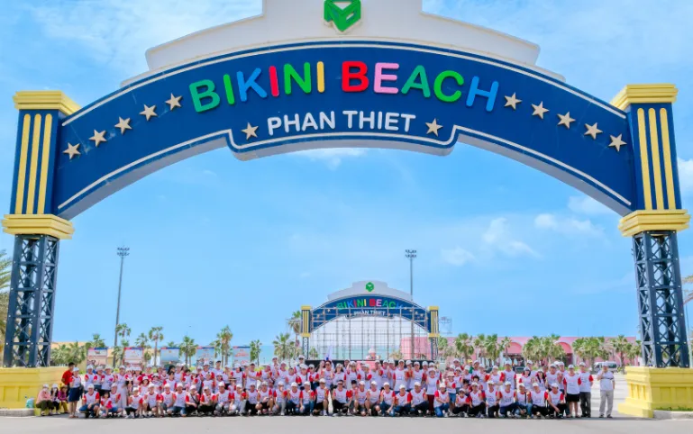 Thiết kế chưa có tên ()